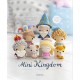 Mini Kingdom: Crochet 36 Tiny Amigurumi Royals! (libro en Inglés)